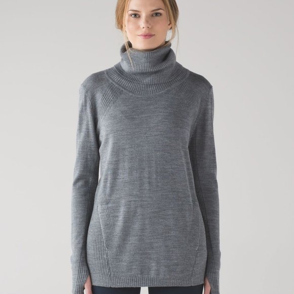 lululemon athletica Sweaters - Lululemon Pockets Sweat Savasana Merino Wool Turtleneck Gray Sweater Womens 6 M